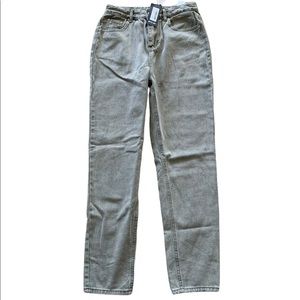 Straight leg Jeans Size 6 NWT